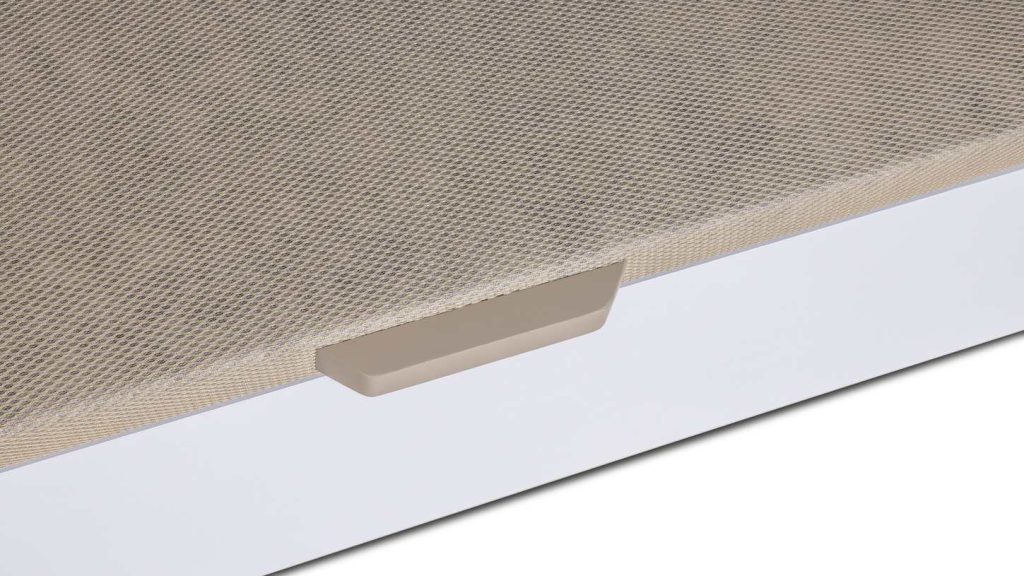 Detalle del tirador frontal y tejido 3D de la tapa del Canapé abatible CHESTIA